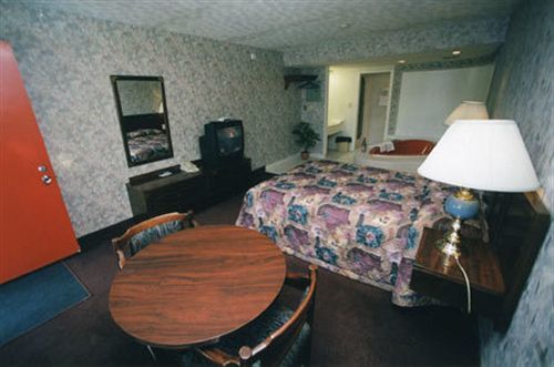 Motel Kings Near The Falls 3*